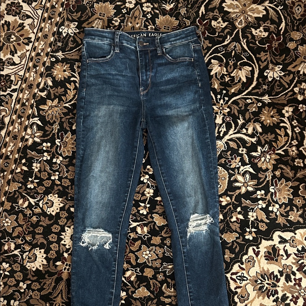 American Eagle Outfitters Women's Distressed Dark Blue Skinny Jeans